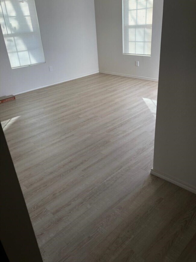 Foto del edificio - 1724 27th St