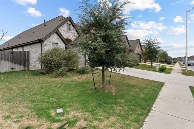 Building Photo - 817 Blue Oak Blvd