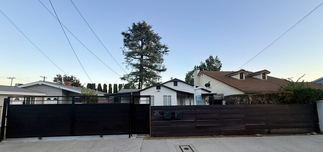 Building Photo - 22122 Saticoy St
