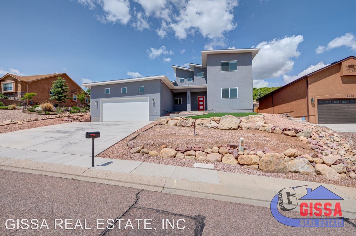 Primary Photo - 5 br, 3 bath House - 2370 Courtney Drive