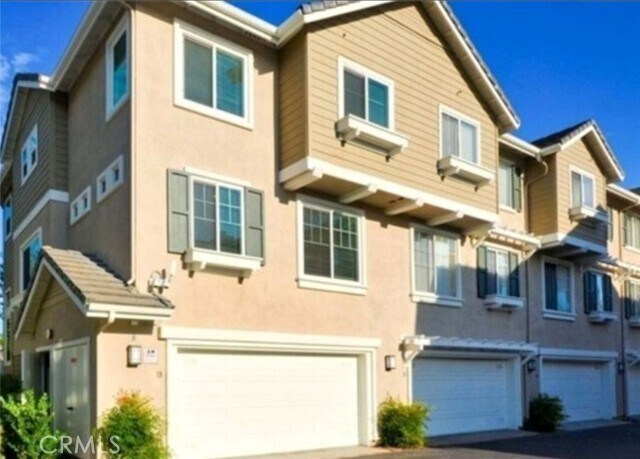 Foto principal - 20 Coveside Ct