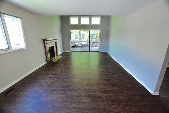 Foto del edificio - 1628 Prestwick Dr