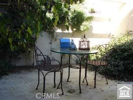 Building Photo - 2100 Fuentes