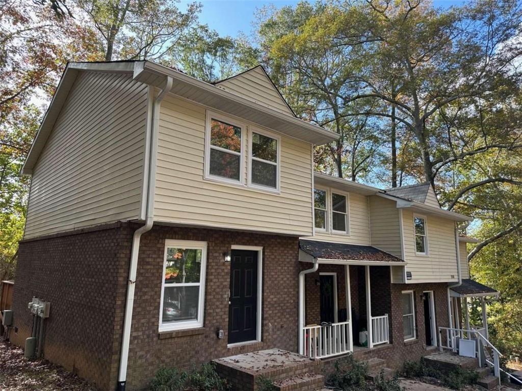 Primary Photo - 5144 Spring St
