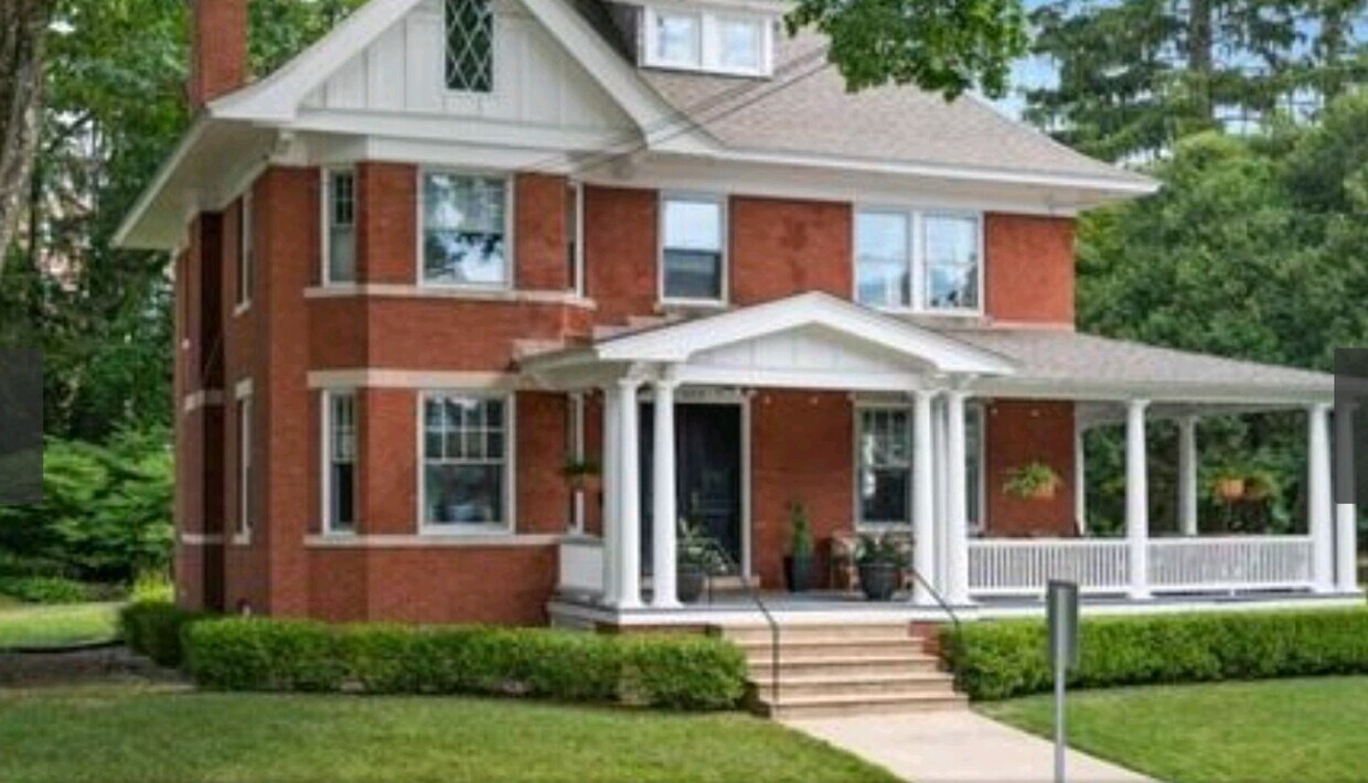 357 Prospect St, Willimantic, CT 06226 House Rental in Willimantic