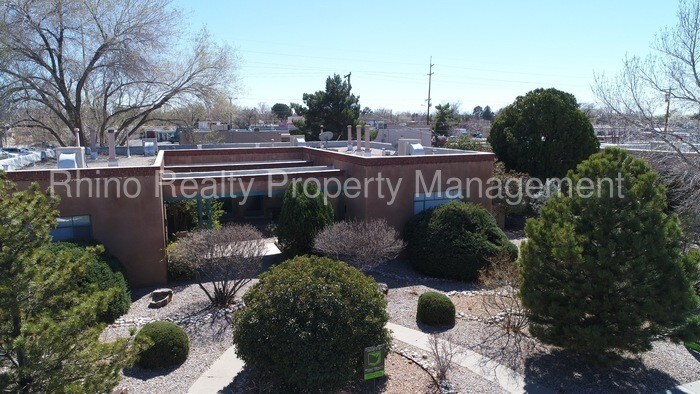 Primary Photo - Perfect One Bedroom In Cozy Community