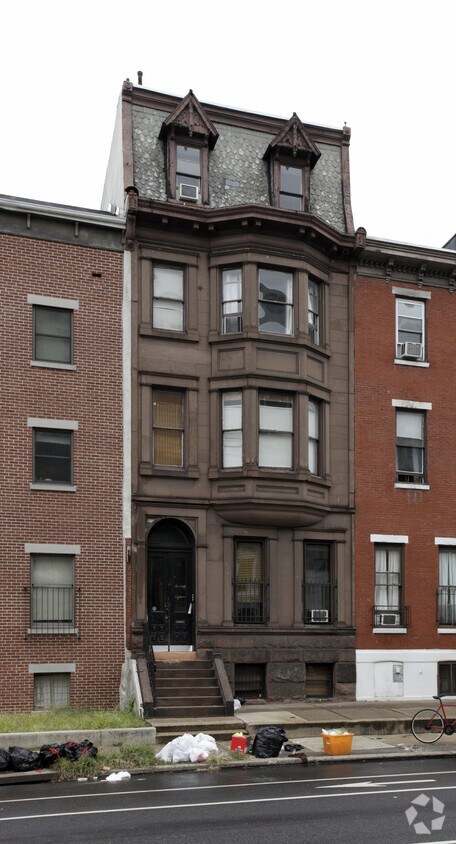 Primary Photo - 2041 Spring Garden St
