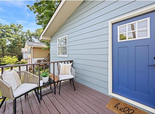 Foto del edificio - 4130 Mountain View Ave