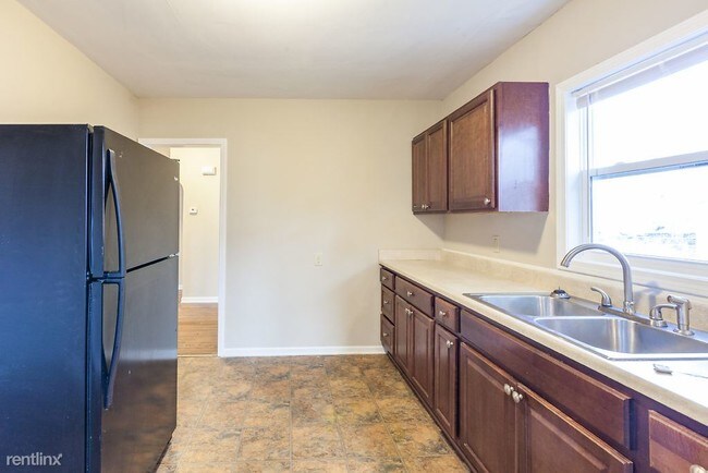 Building Photo - 3 br, 1 bath House - 3626 Colfax Ave
