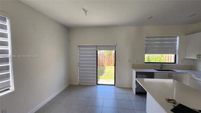 Foto del edificio - 12897 SW 234th St