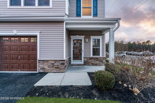 Foto del edificio - 52 Rockingham Way