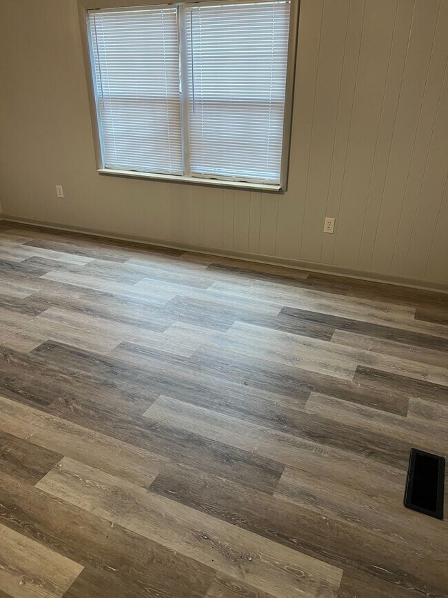 Foto del edificio - Harriman 37748 - 4 bedroom, 2.5 bath home ...