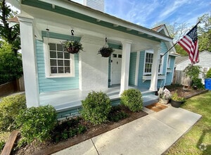Building Photo - 814 Carolina Ave