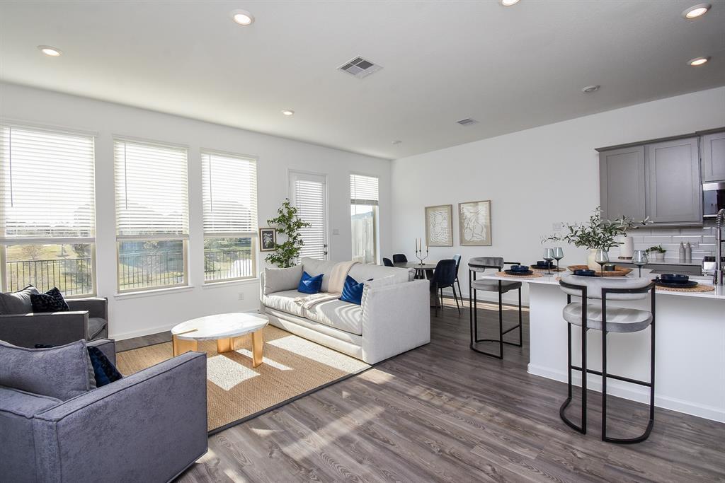 Foto principal - 5618 Amber Brook Ln