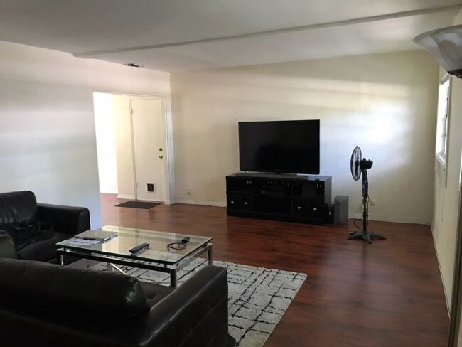 Foto del edificio - 3914 W Inman Ave