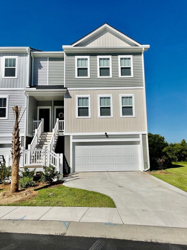 Foto del edificio - Spacious Newly Built Townhome in West Ashley
