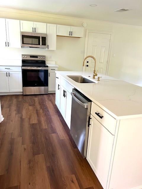 Foto del edificio - 4113 E Canal Cir