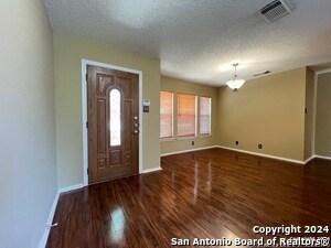 Building Photo - 9410 Box Elder Hill