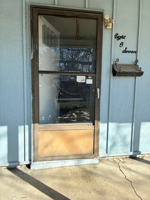 Foto del edificio - 807 St Thomas Ln