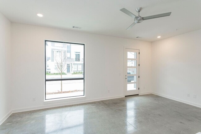 Foto del edificio - 415 Merritt Ave