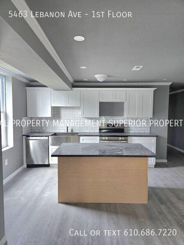 Foto principal - 5463 Lebanon Ave