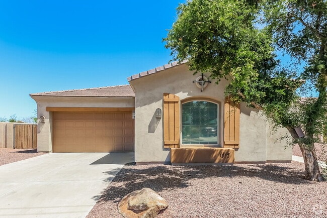 Building Photo - 1812 E South Mountain Ave