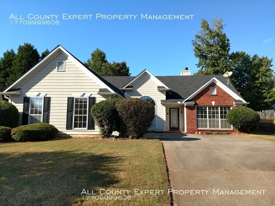 Primary Photo - Great Ranch Style Home