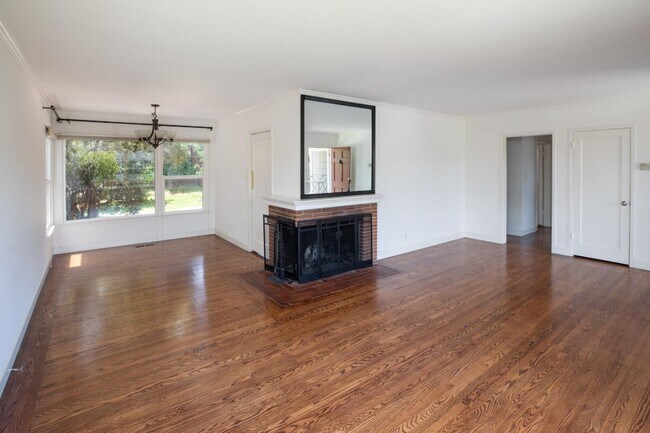 Foto del edificio - 1437 Cabrillo Ave