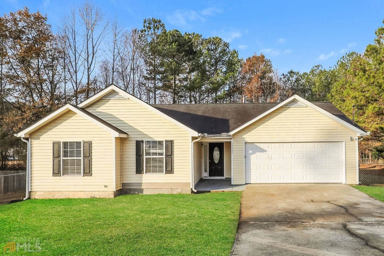 10405 Almosa Ln, Jonesboro, GA 30238 House Rental in Jonesboro, GA