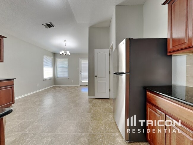 Building Photo - 3106 Wickham Lane Austin TX