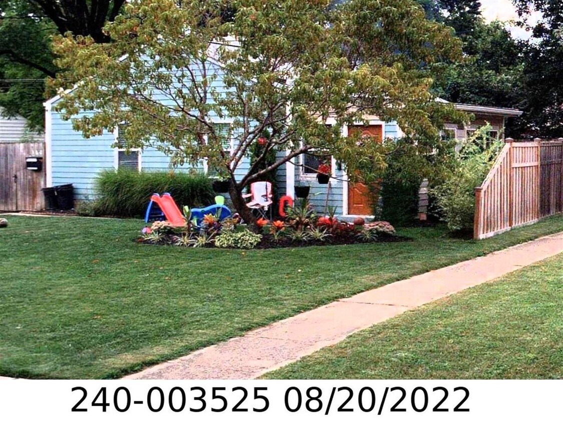 Foto principal - 360 Weymouth Ln
