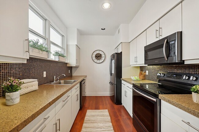 Foto del edificio - 205 Shearwater Ct W