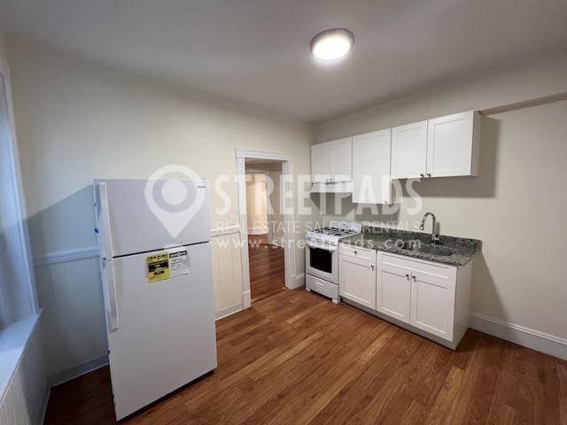 Building Photo - 2 bedroom in Cambridge MA 02139