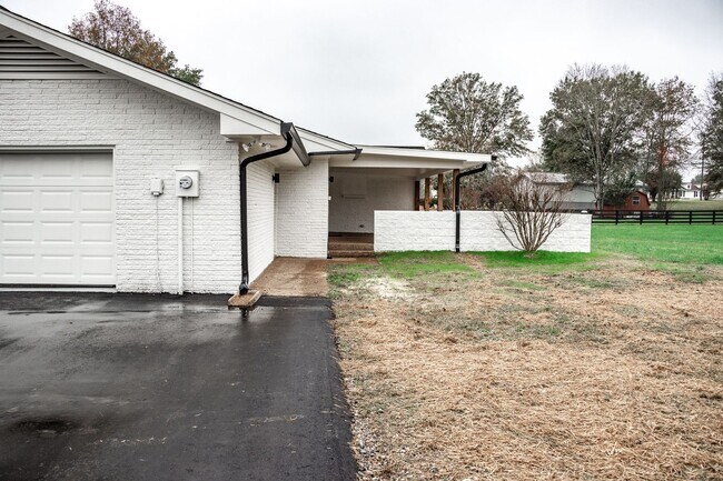 Foto del edificio - Hillsboro - Renovated Home for Lease