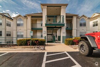 Building Photo - 351 Wildwood Dr S