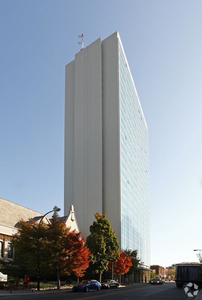 Foto del edificio - Tower Plaza