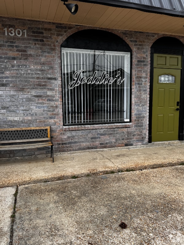 Building Photo - 1301 Friedrichs St