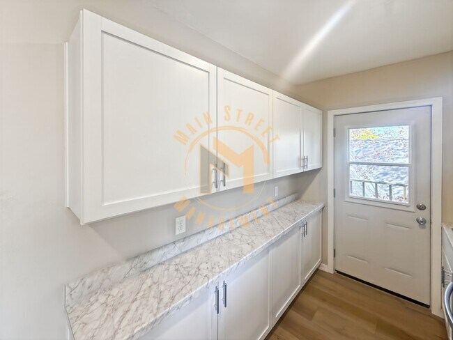 Foto del edificio - 527 S Ashland Ave
