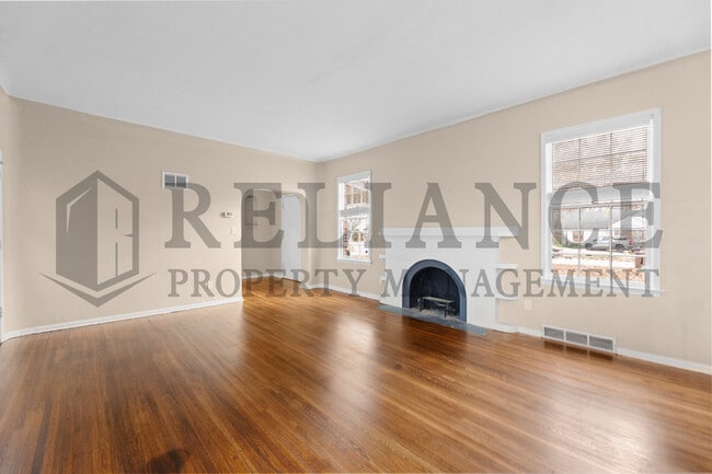 Foto del edificio - 2318 E Mesita St