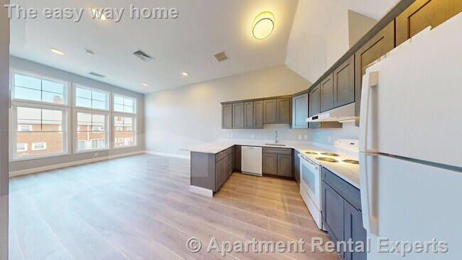 Foto del edificio - 51 Hill Rd