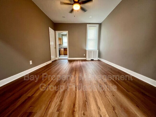 Foto del edificio - 4851 Mulberry St