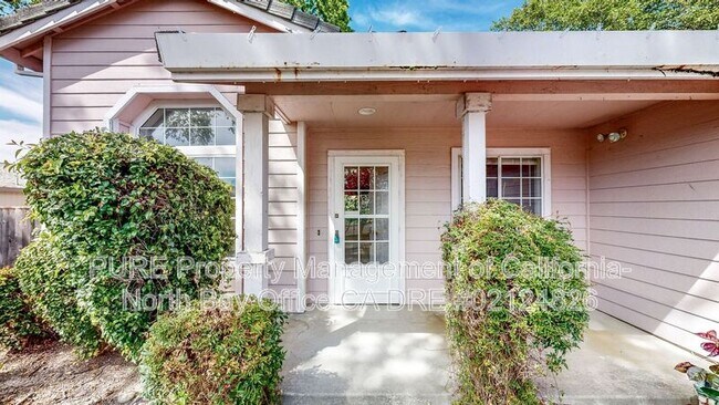 Building Photo - 619 Leafhaven Ln