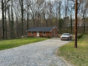 Building Photo - 4879 Brickyard Ln