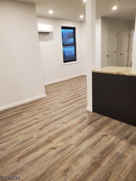 Building Photo - 530 Ringwood Ave