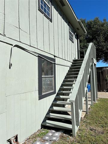 Building Photo - 12404 Sunland St