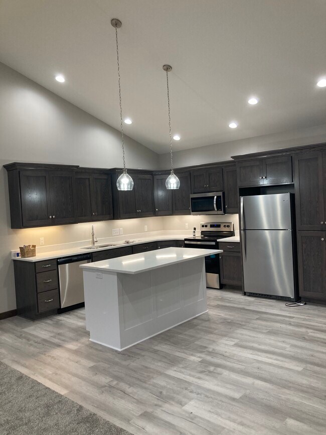 Building Photo - 4575 Township Road 366