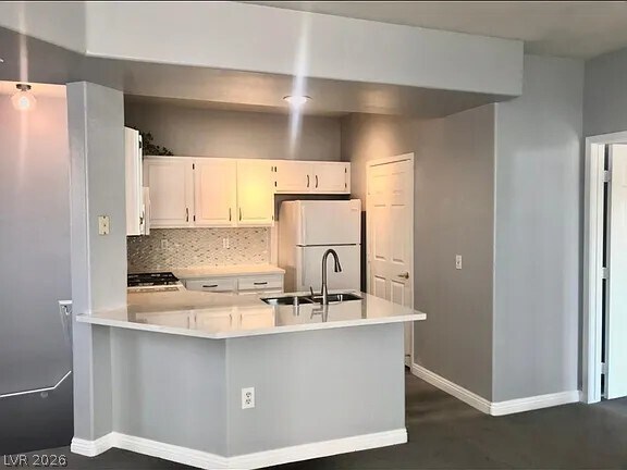 Foto del edificio - 8555 W Russell Rd