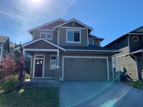 Building Photo - 2155 SW Nautical St