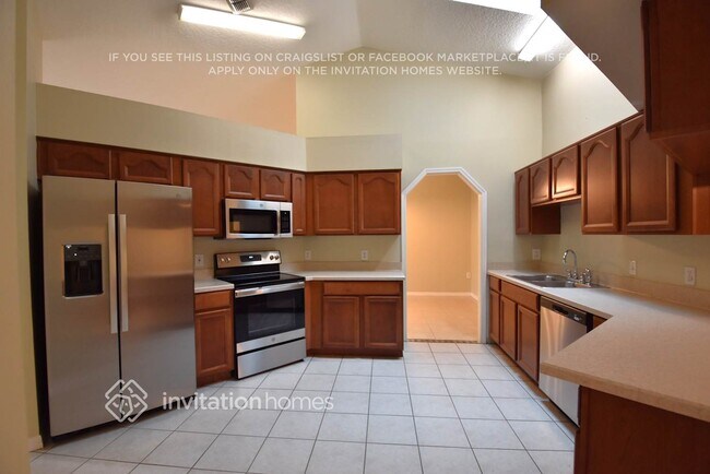 Foto del edificio - 2442 Sweetwater Blvd