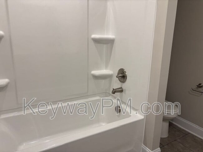 Building Photo - 515 Yuma Ln